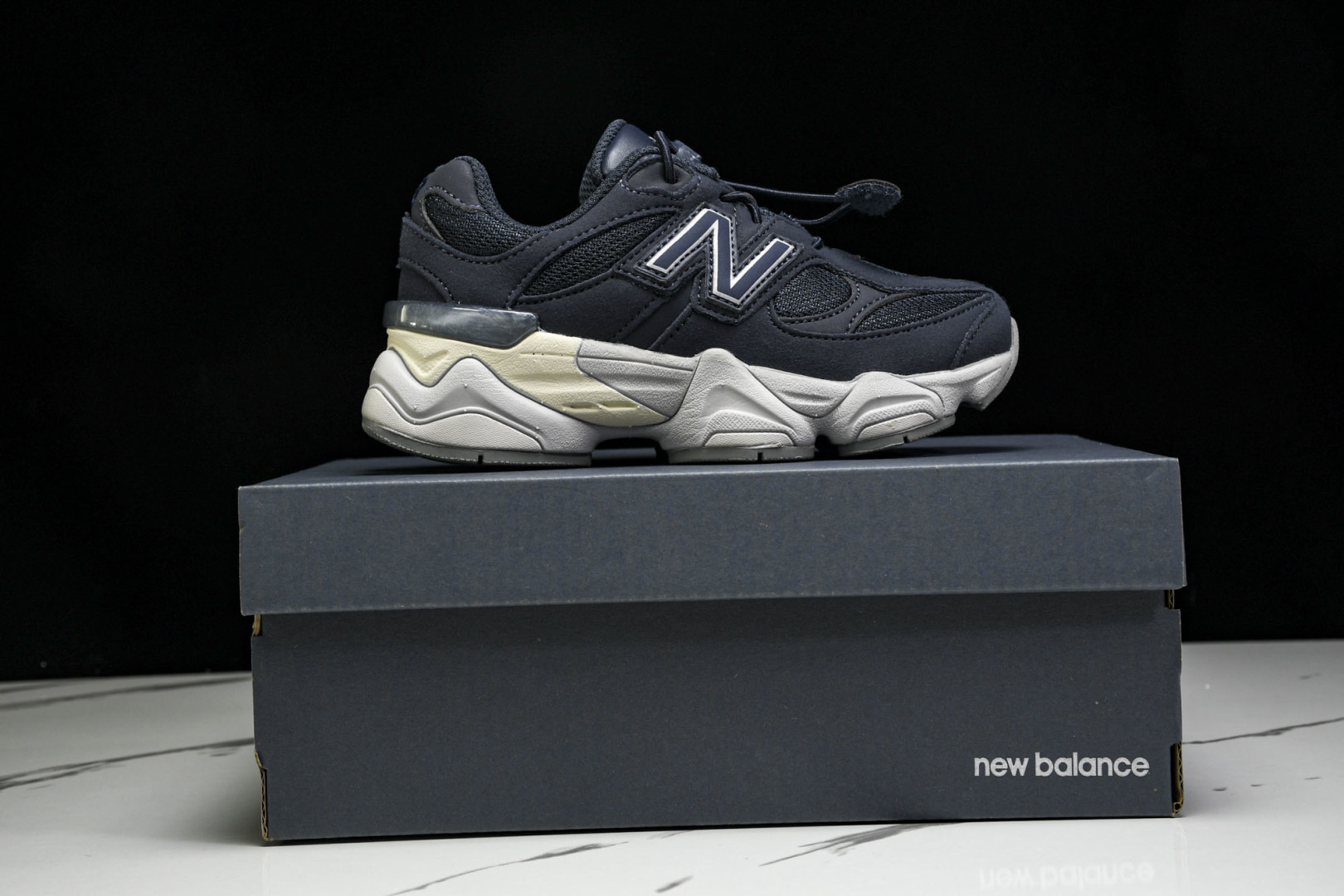 (童鞋)New Balance NB 9060系列 新百伦魔术扣童鞋 PV9060NV尺寸 28 29 