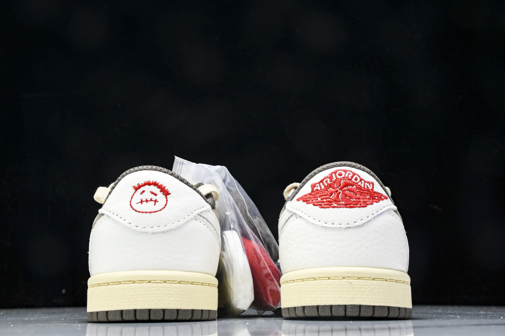 (纯原T1) 童鞋 Travis Scott x Air Jordan 1 Low OG AJ1 乔1T