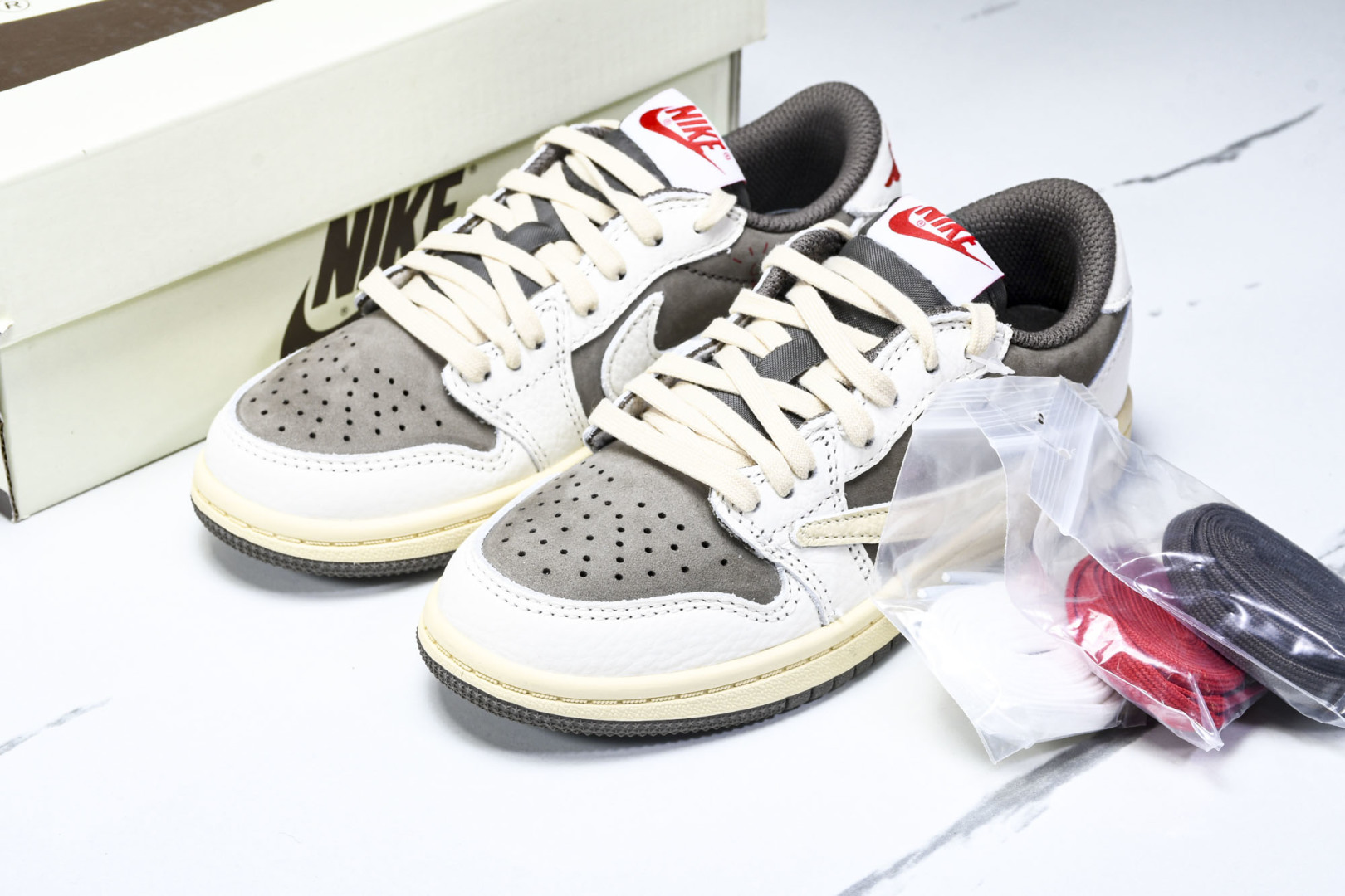 (纯原T1) 童鞋 Travis Scott x Air Jordan 1 Low OG AJ1 乔1T