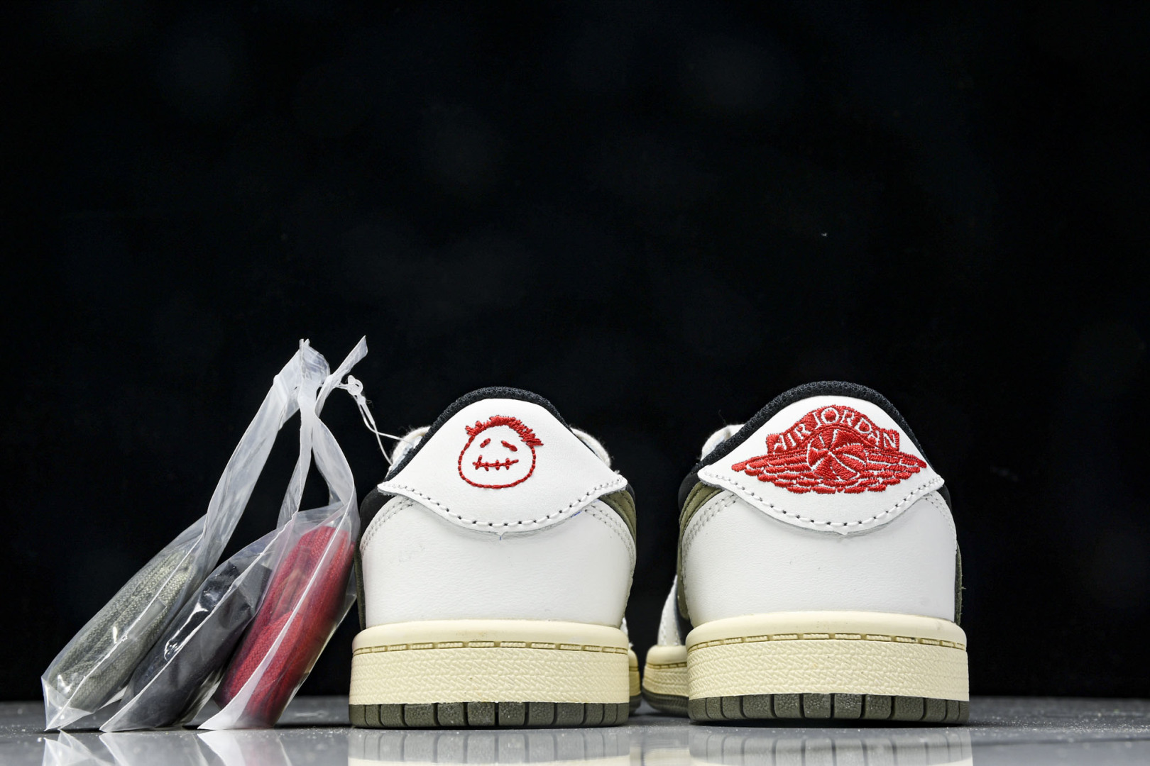 (纯原T1) 童鞋 Travis Scott x Air Jordan 1 Low OG AJ1 乔1T