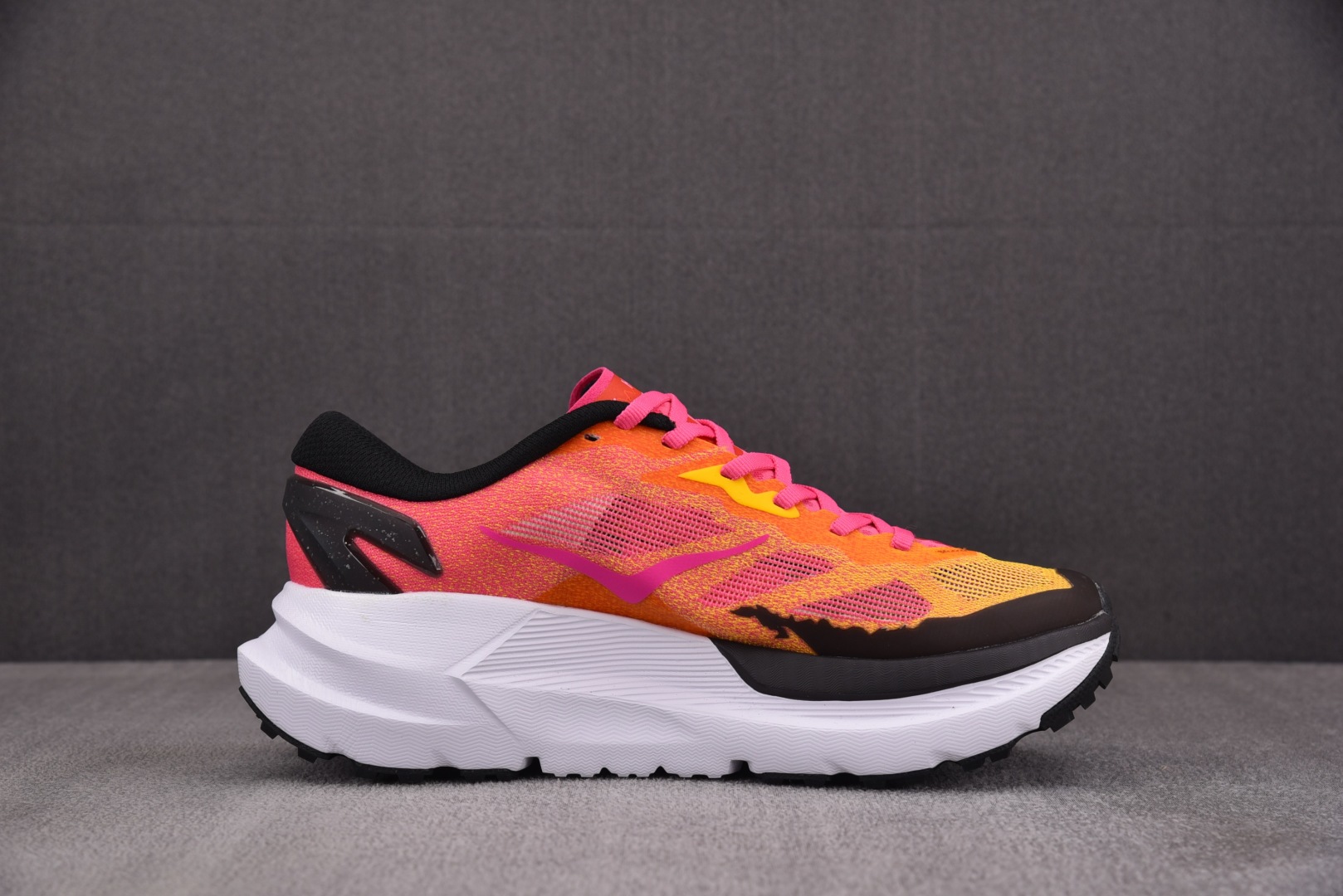 【纯原】HOKA ONE ONE Mafate X 红色 -SRBT 尺码：36 36.5 37.5 3