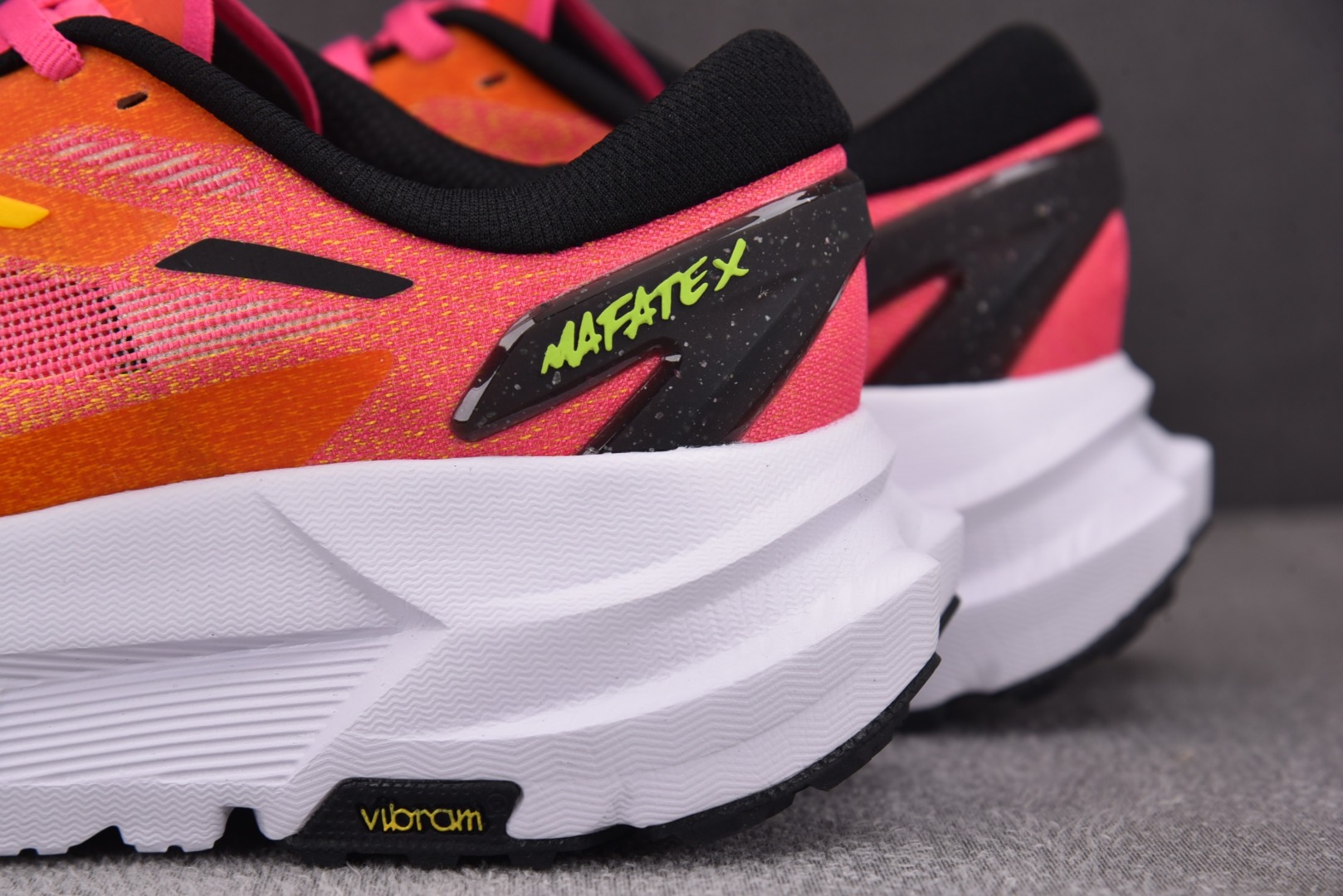 【纯原】HOKA ONE ONE Mafate X 红色 -SRBT 尺码：36 36.5 37.5 3