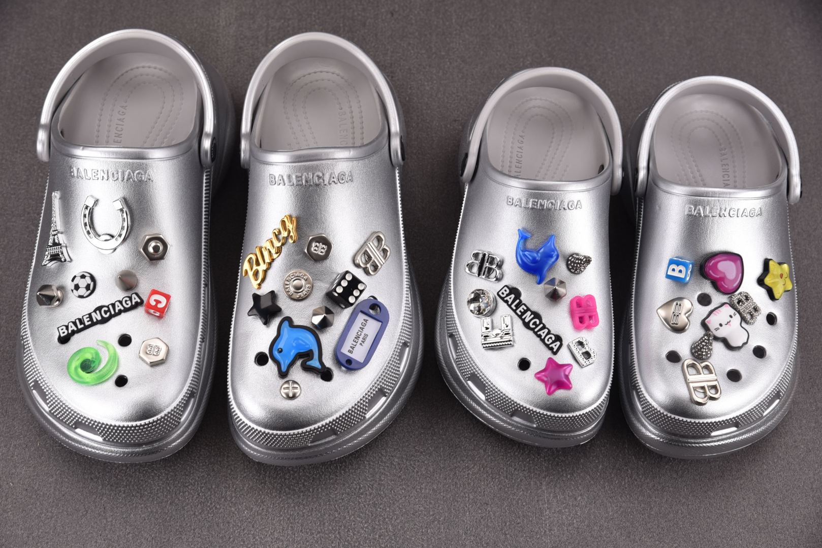  Balenciaga Jibbitz Charm Crocs Mules 银色 尺寸 35 36 37