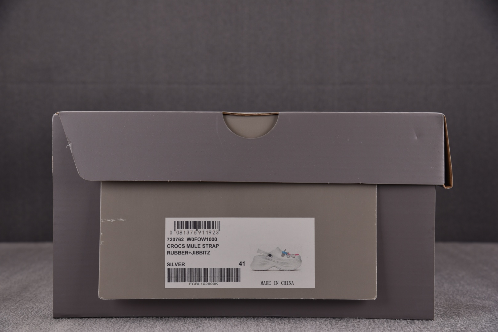  Balenciaga Jibbitz Charm Crocs Mules 银色 尺寸 35 36 37