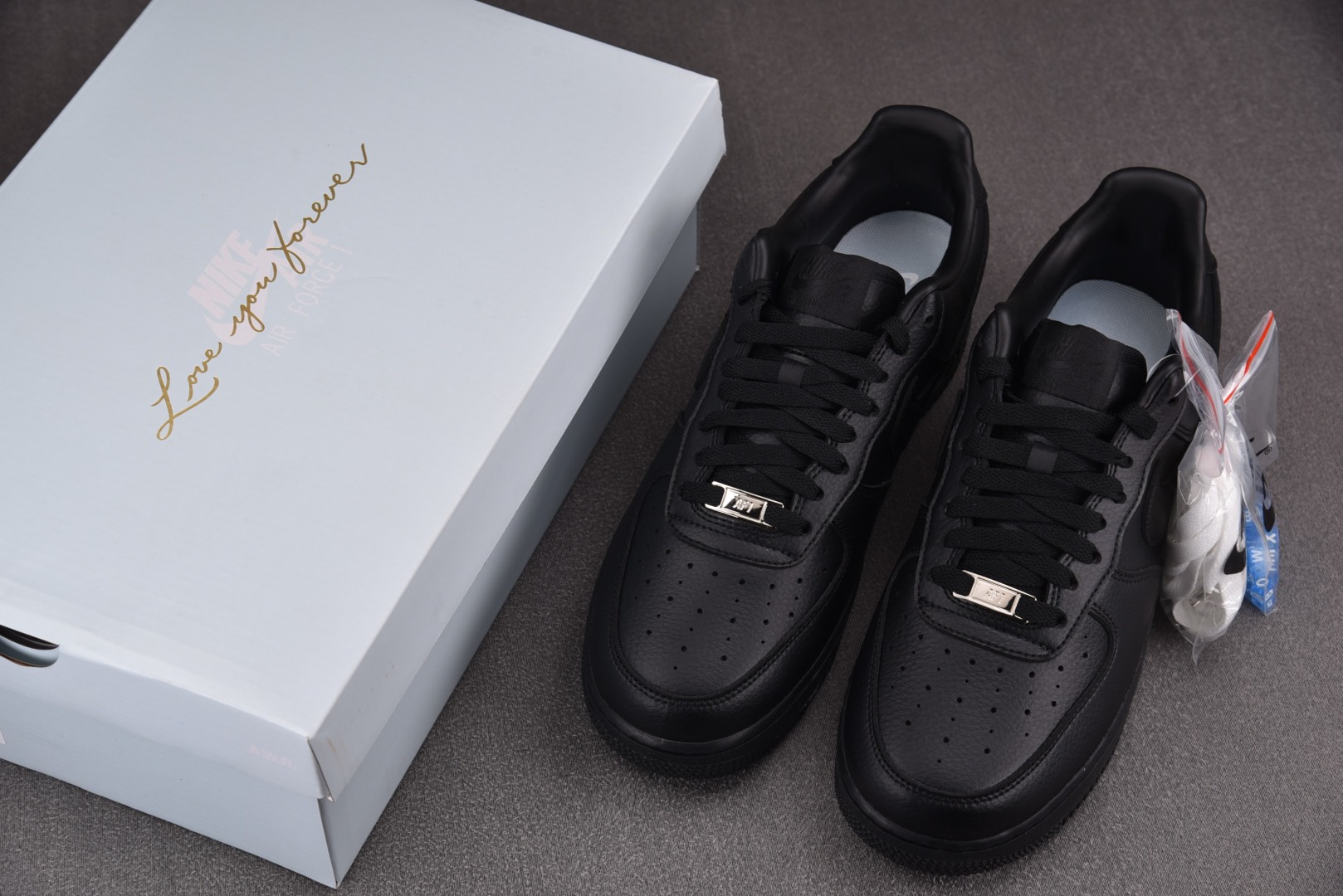  NK Air Force 1 Low Drake NOCTA Certified Lover Boy 