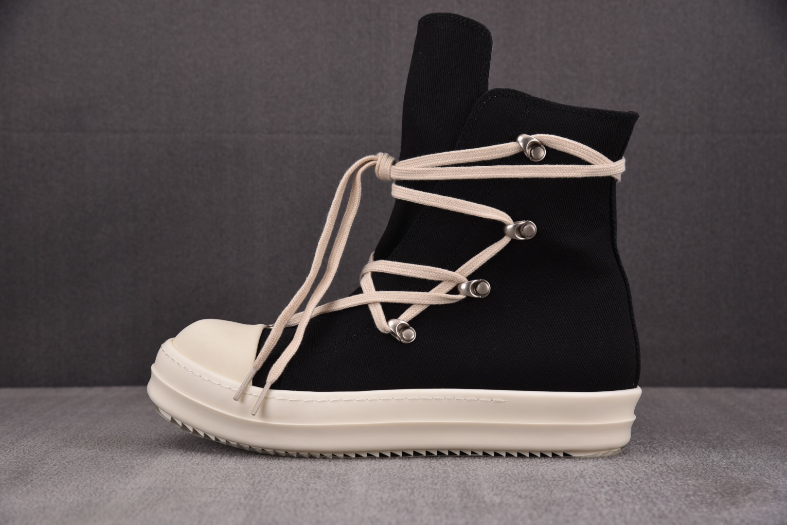  Rick Owens Drkshdw 黑布米白黑 尺码：36 37 38 39 40 41 42 43