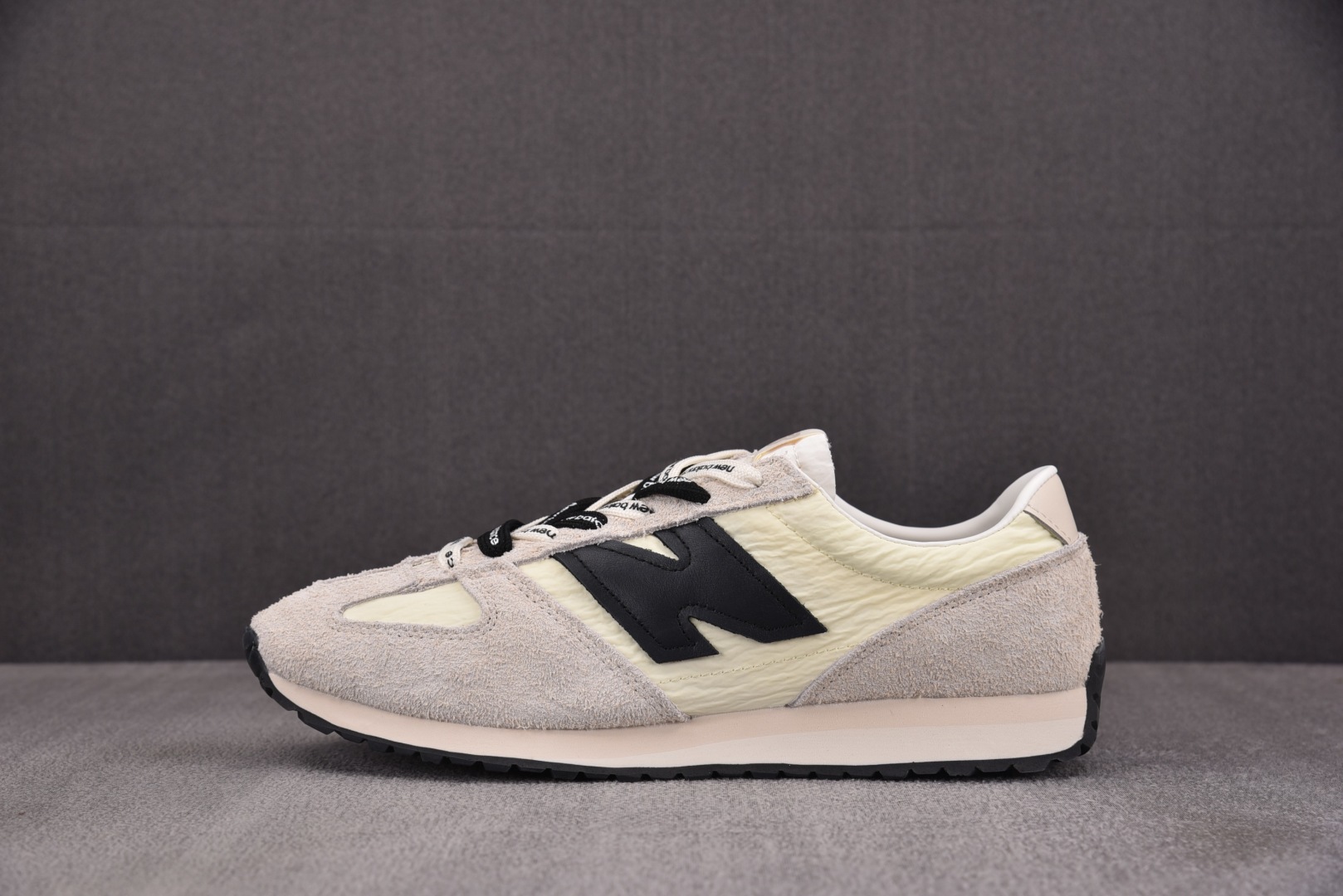  New Balance 471 Linen Angora Black 灰色 U471AM 尺寸 36 