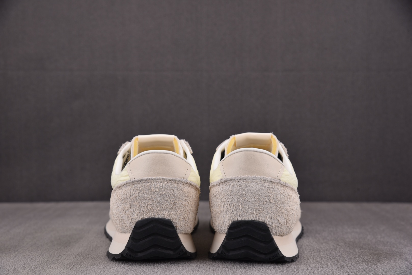  New Balance 471 Linen Angora Black 灰色 U471AM 尺寸 36 