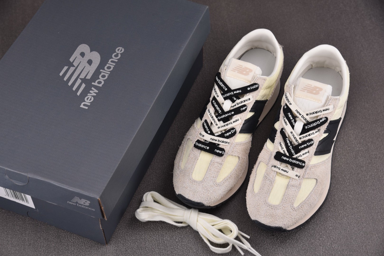  New Balance 471 Linen Angora Black 灰色 U471AM 尺寸 36 