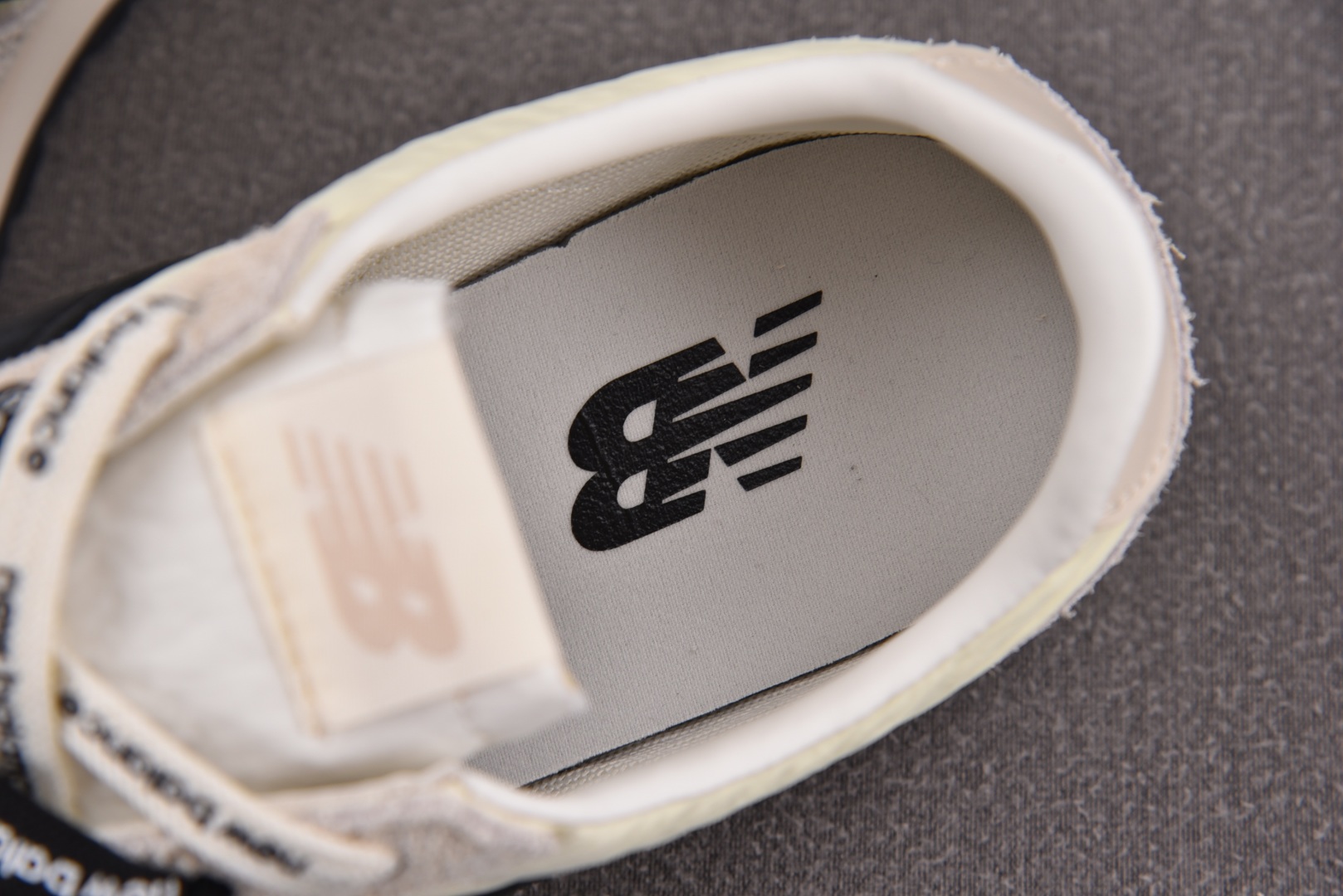  New Balance 471 Linen Angora Black 灰色 U471AM 尺寸 36 