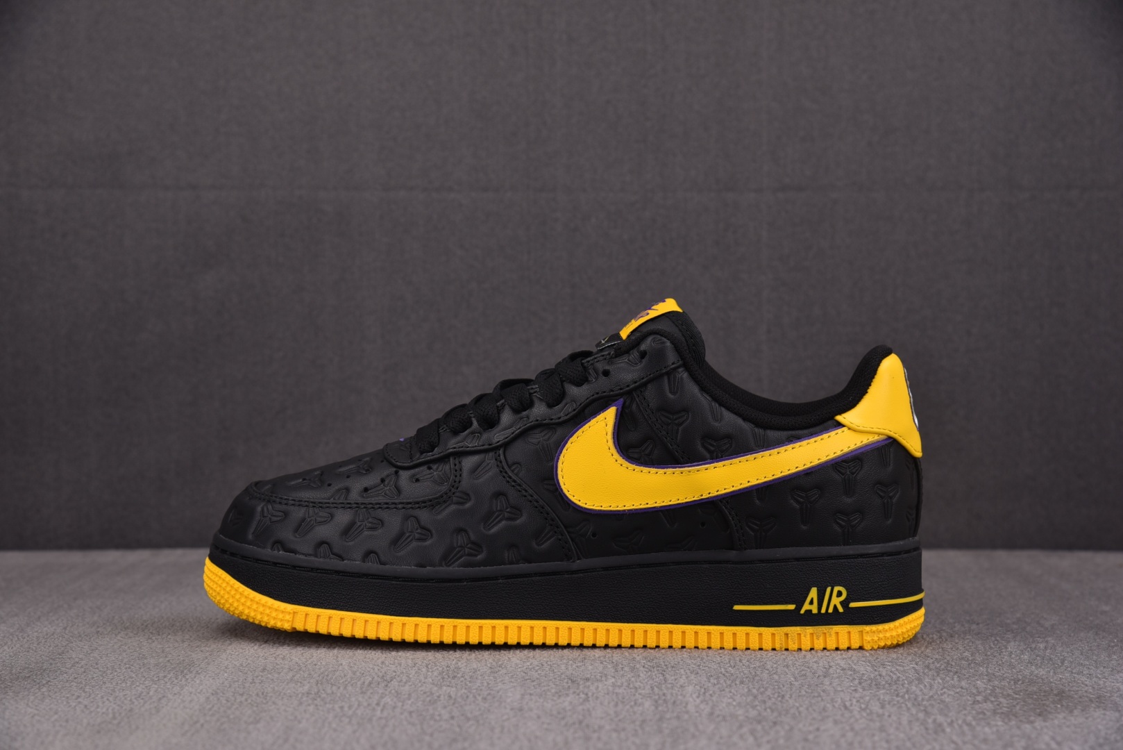  NK Air Force 1 Low Kobe Bryant Lakers Away (Numbere