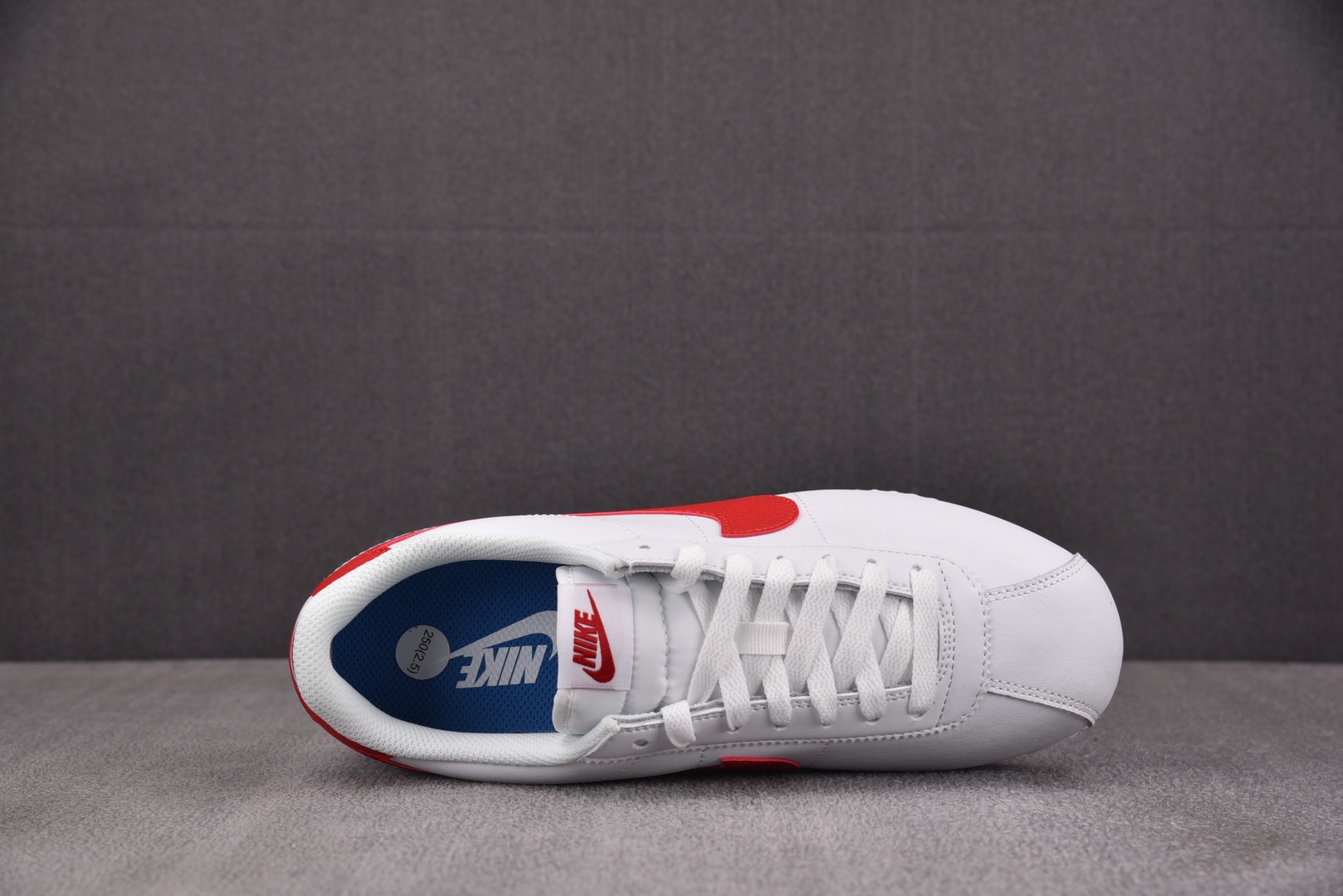  NK Cortez Forrest Gump 白红 DM4044-108 尺码：36 36.5 37.
