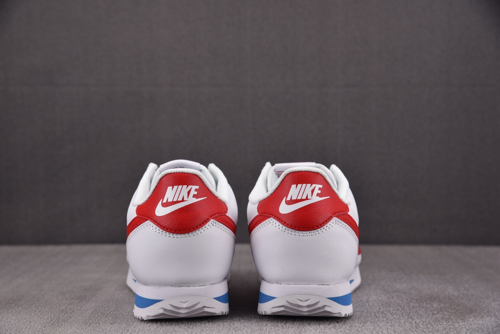  NK Cortez Forrest Gump 白红 DM4044-108 尺码：36 36.5 37.