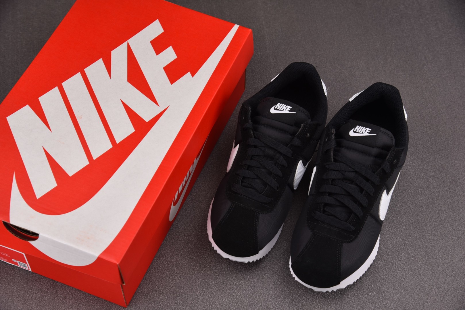  NK Cortez Textile Black White 黑白 HF0263-001 尺码：36 3