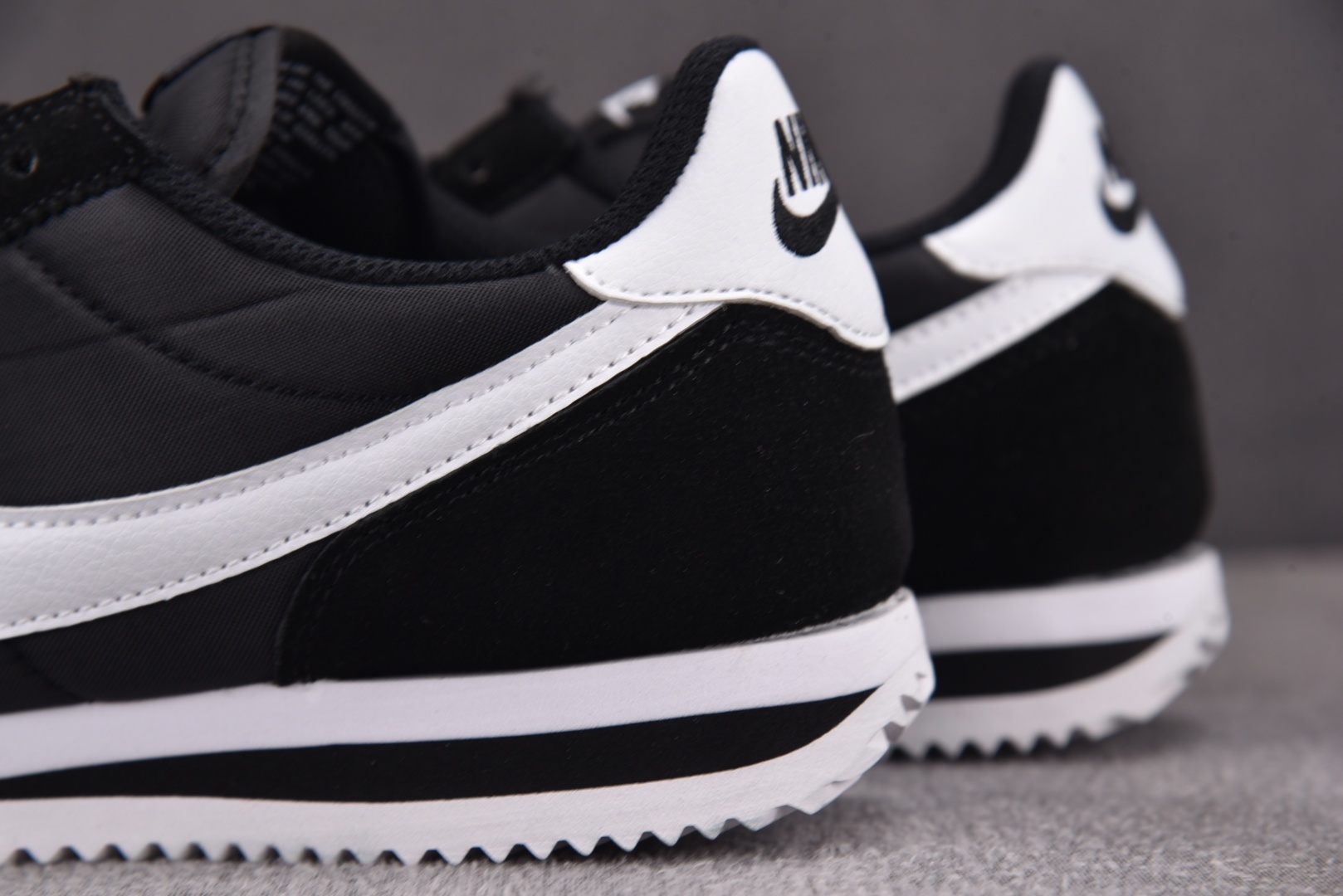 NK Cortez Textile Black White 黑白 HF0263-001 尺码：36 3