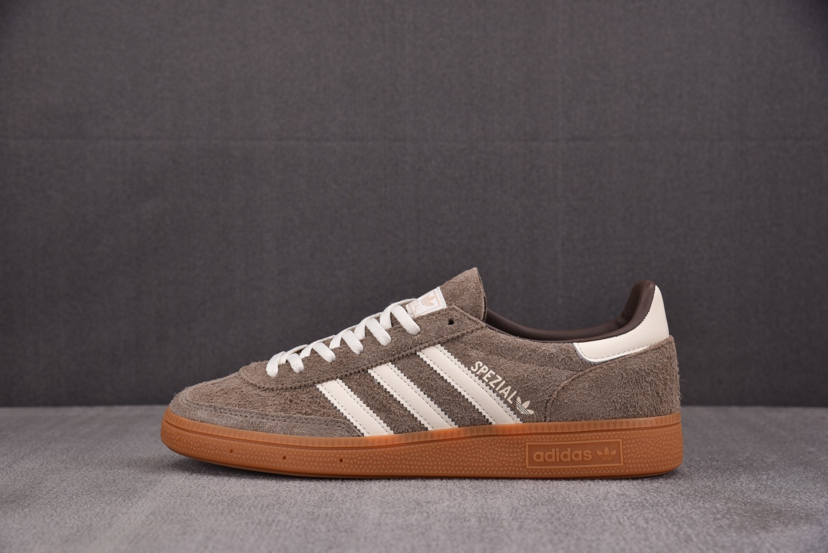  AD Handball Spezial Earth Strata Gum (Women's) 土灰 I