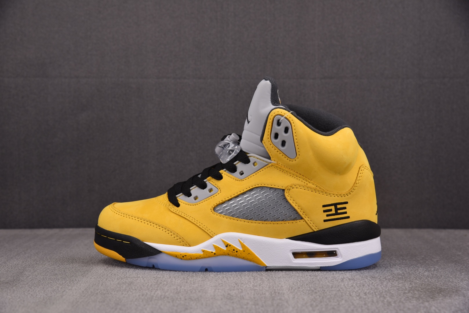  Air Jordan 5 Retro Tokyo T23 黄色 IO3372-700 尺寸 36.5 