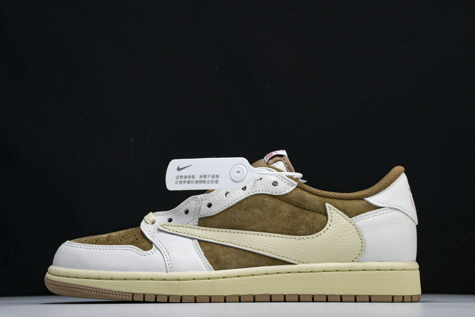  Travis Scott x Air Jordan 1 Low OG AJ1 乔1倒勾低帮 DM786
