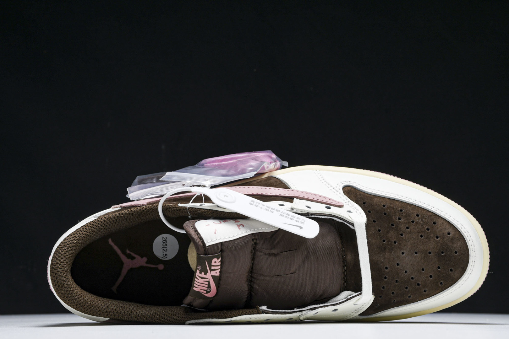  Travis Scott x Air Jordan 1 Low OG AJ1 乔1倒勾低帮 DZ413