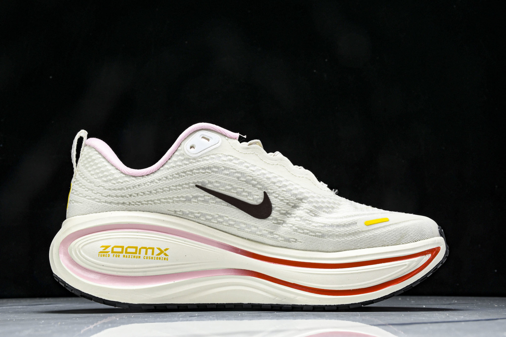  NK Vomero 18 ZoomX PLUS 佛莫罗18代 PLUS 运动跑步鞋 HM6805 10