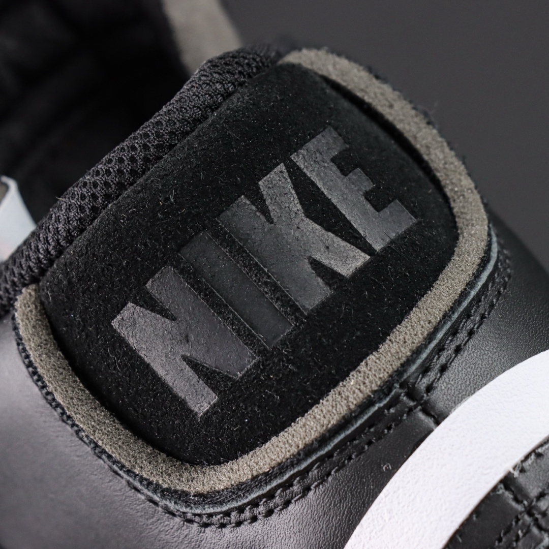  Off-White x NK Blazer Mid “Grim Reaper”黑白万圣节 AA3832