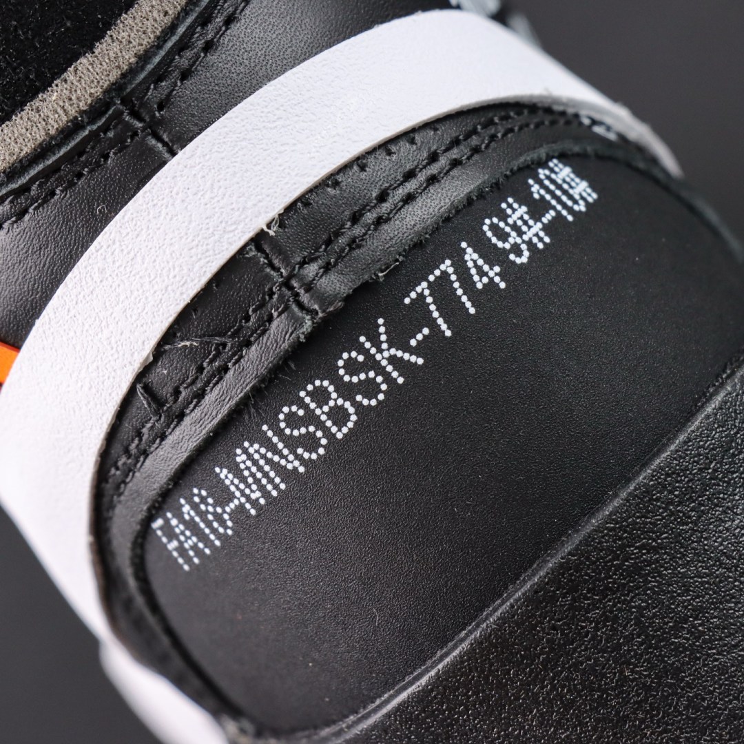  Off-White x NK Blazer Mid “Grim Reaper”黑白万圣节 AA3832