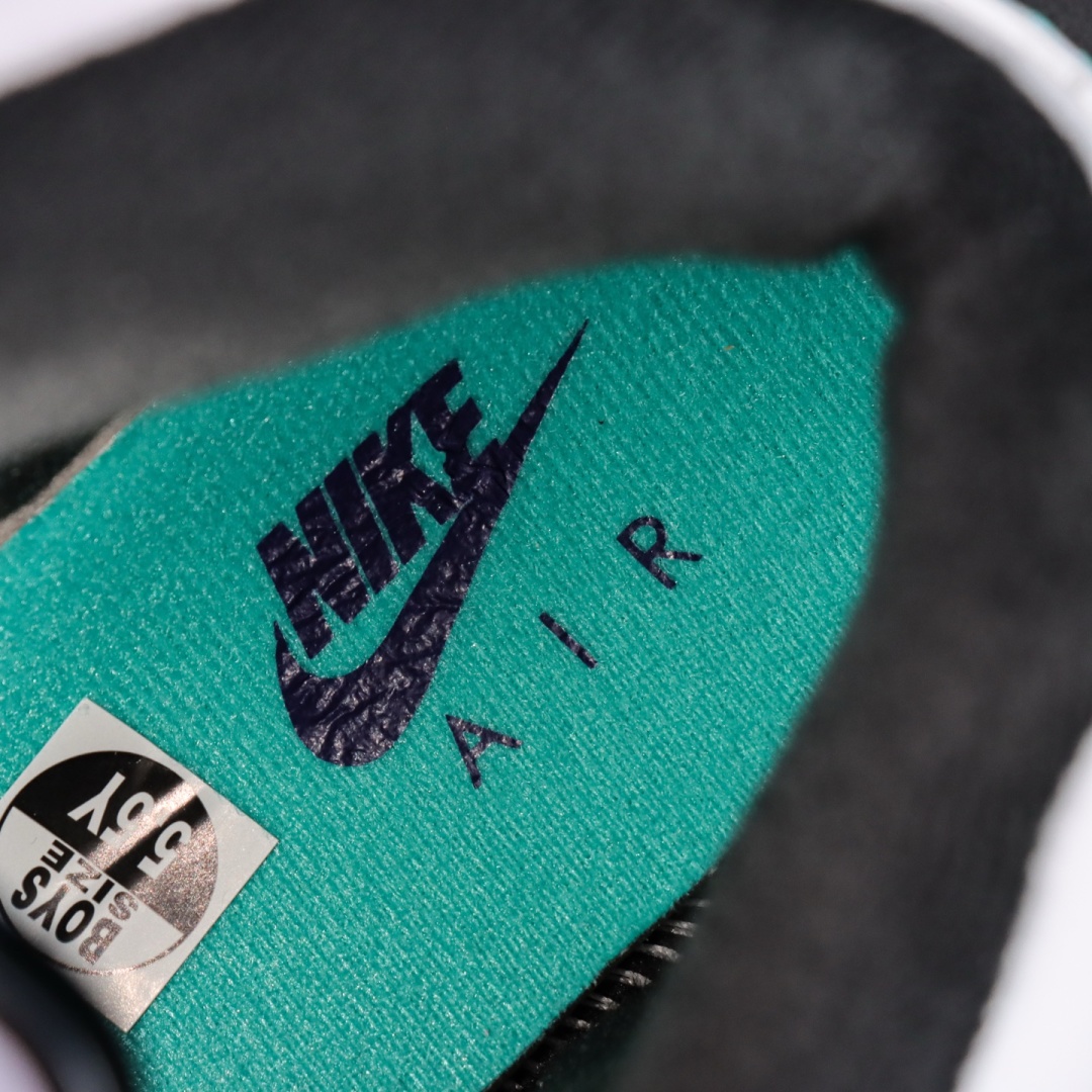 
Jordan Air Jordan 5 Retro Grape 白紫葡萄 女鞋 HQ7980-100
