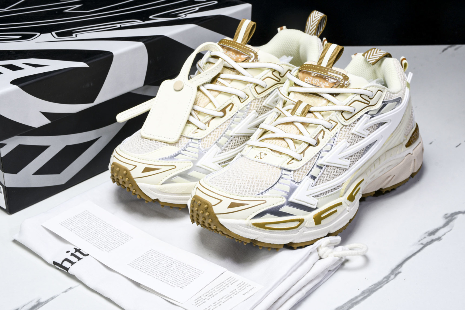  OFF WHITE 黑白三箭头登山厚底老爹鞋增高男女运动休闲鞋_2 尺寸 36 37 38 39 40