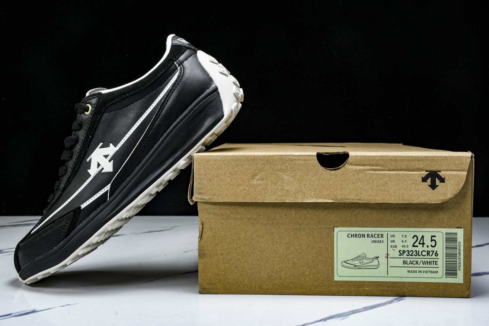  迪桑特DESCENTE Sport Style系列 CHRON RACER复古风运动休闲鞋 SLCR7
