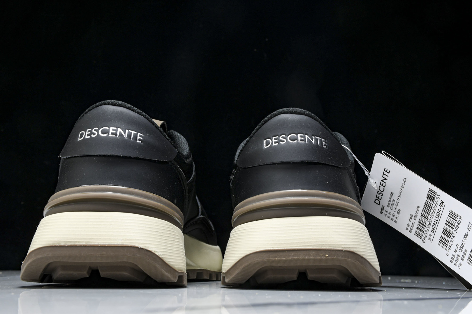 (纯原)迪桑特 DUALIS DESCENTE 系列 冬季新品 复古跑鞋 情侣款 D4431LSN21_