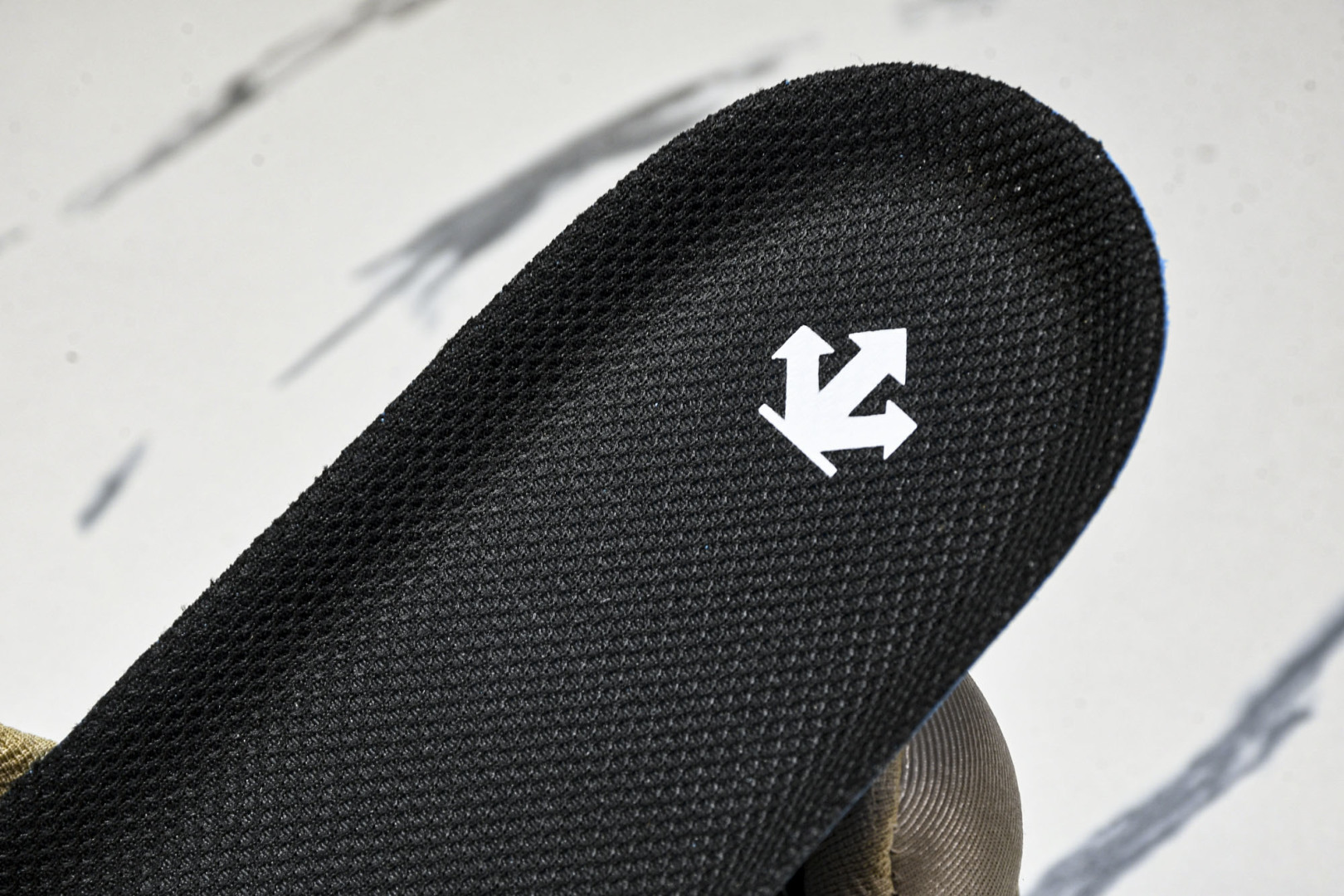 迪桑特·DESCENTE Boa Lavitate II GTX 甜美生活2代系列低帮越野徒步户外休闲