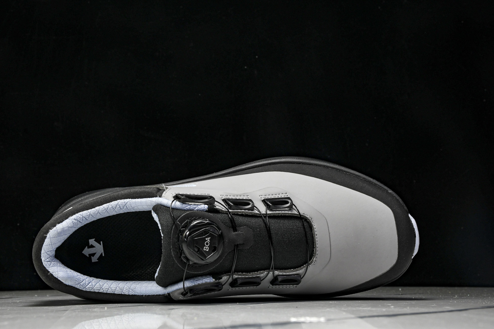  迪桑特·DESCENTE Boa Lavitate II GTX 甜美生活2代系列低帮越野徒步户外休闲