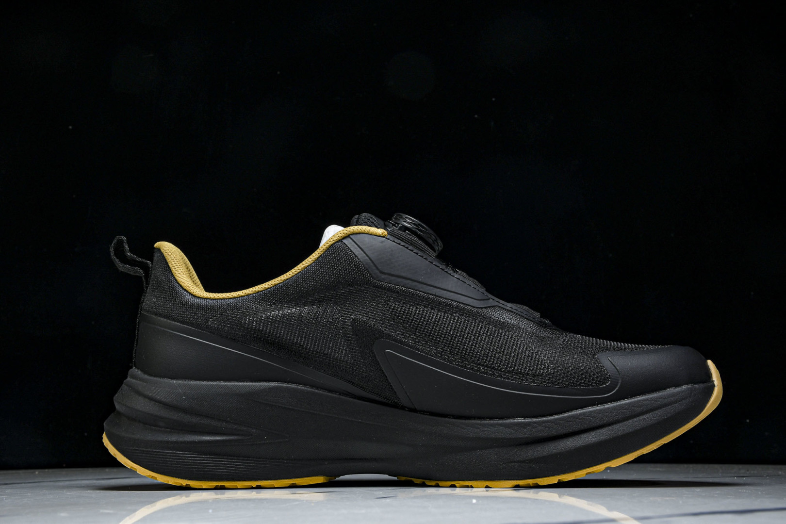  迪桑特·DESCENTE Boa Lavitate II GTX 甜美生活2代系列低帮越野徒步户外休闲