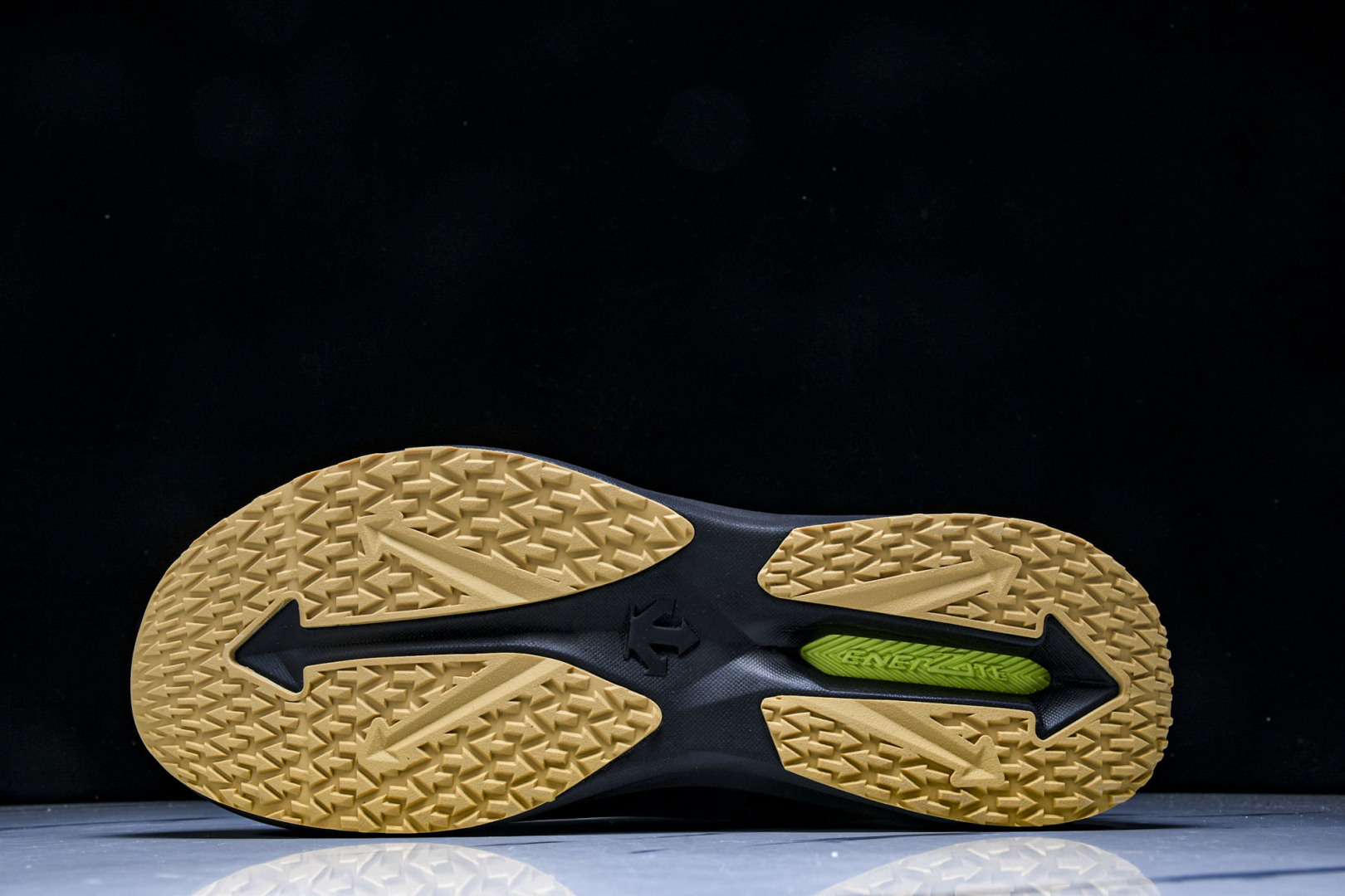  迪桑特·DESCENTE Boa Lavitate II GTX 甜美生活2代系列低帮越野徒步户外休闲