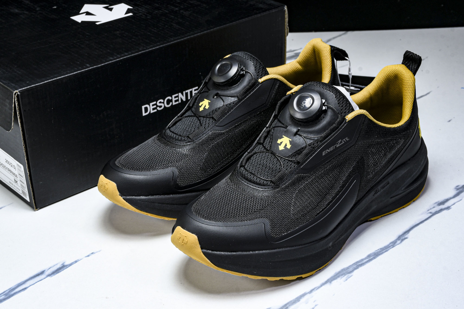  迪桑特·DESCENTE Boa Lavitate II GTX 甜美生活2代系列低帮越野徒步户外休闲