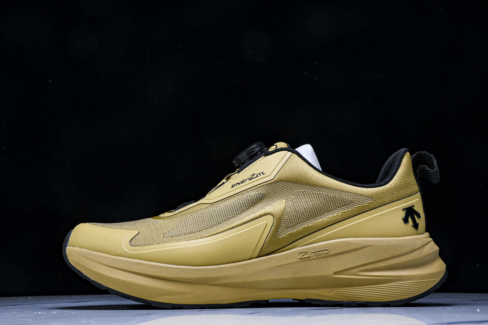  迪桑特·DESCENTE Boa Lavitate II GTX 甜美生活2代系列低帮越野徒步户外休闲
