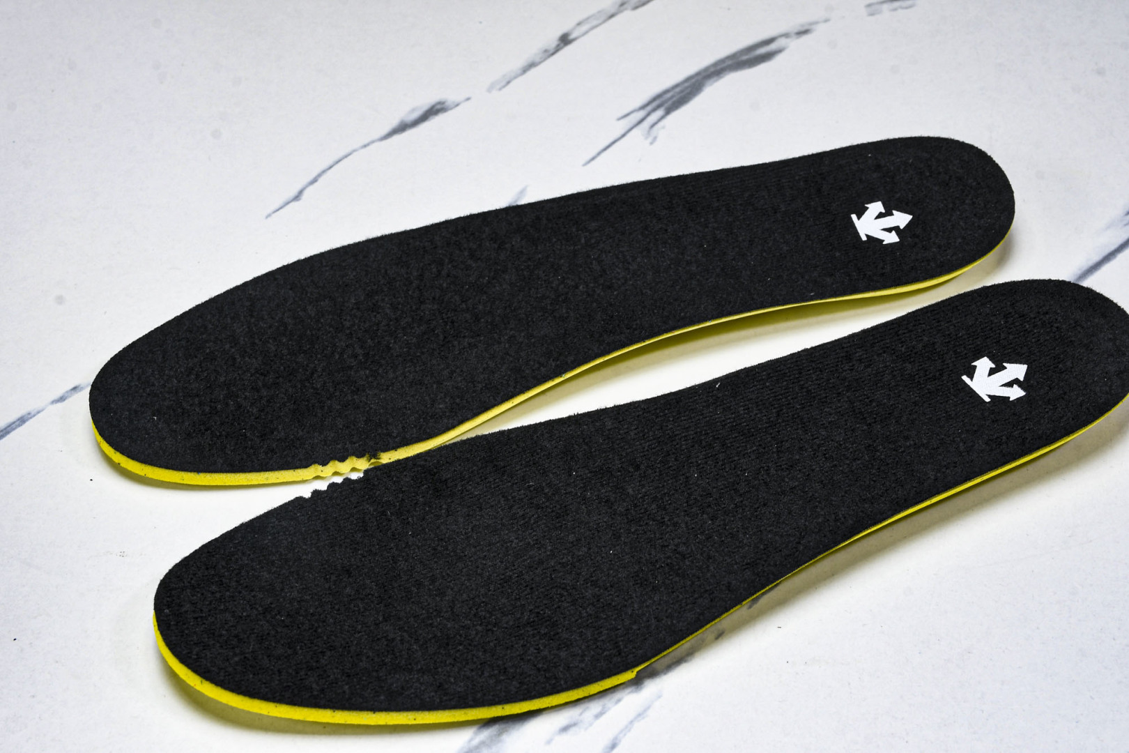  迪桑特·DESCENTE Boa Lavitate II GTX 甜美生活2代系列低帮越野徒步户外休闲