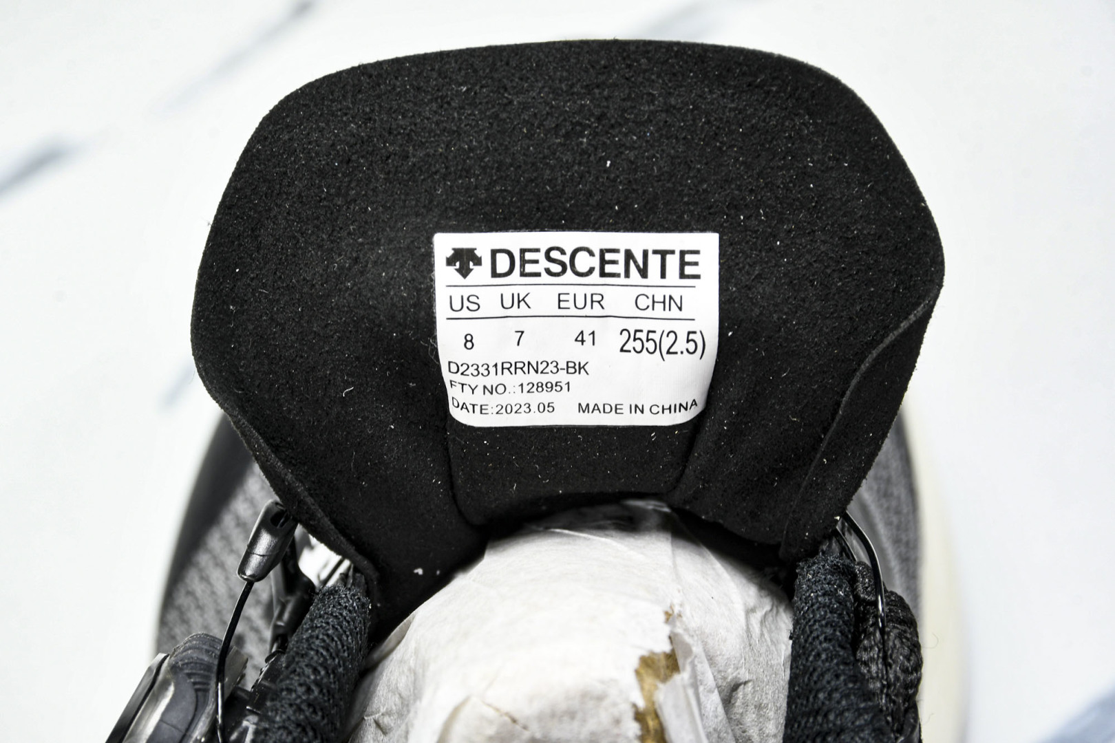  迪桑特DESCENTE RUNNING 运动健身BOA调节轻薄减震防滑耐磨透气低帮跑步鞋 D2331R