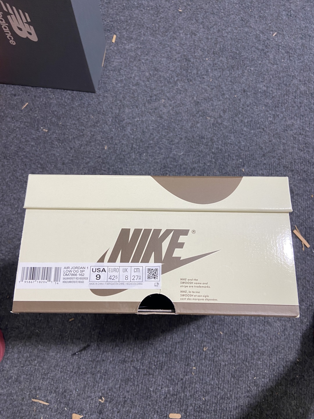 AJ1 Low 白棕倒钩 鞋码：36-47.5

纯原版出品-Travis Scott x Air Jo