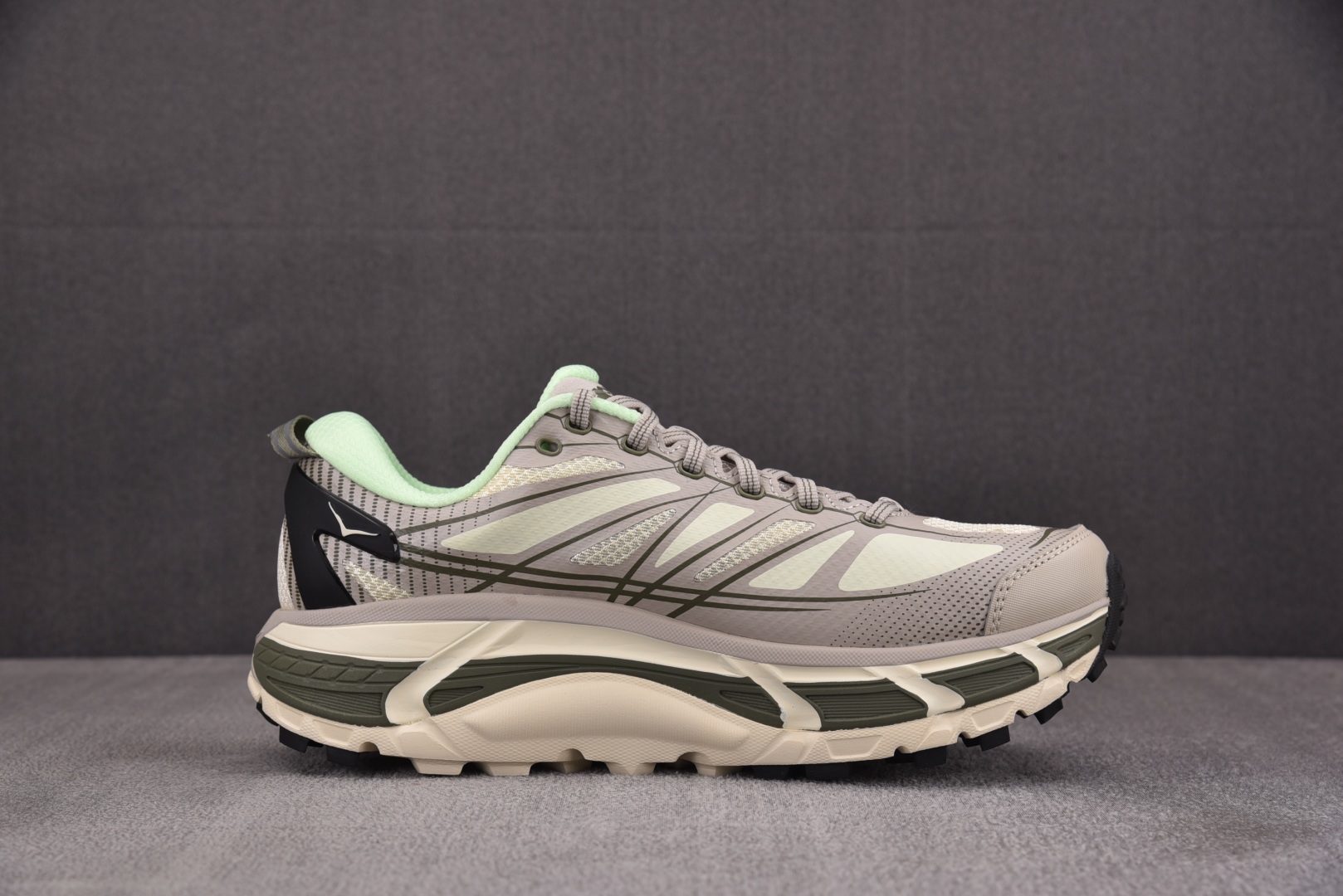 HOKA轻跑 尺码36-45

纯原版出品-Hoka One One Mafate SPeed 2 Pu