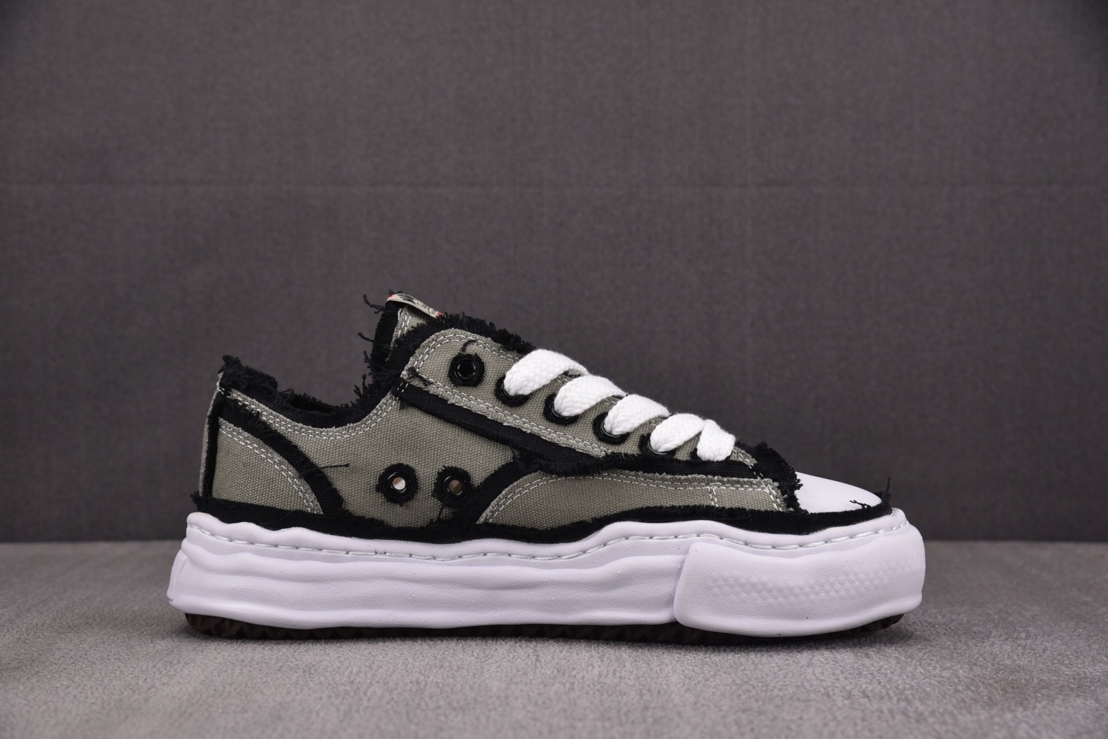 MMY 尺码36-45

纯原版出品-MIHARA YASUHIRO Peterson OG Sole 