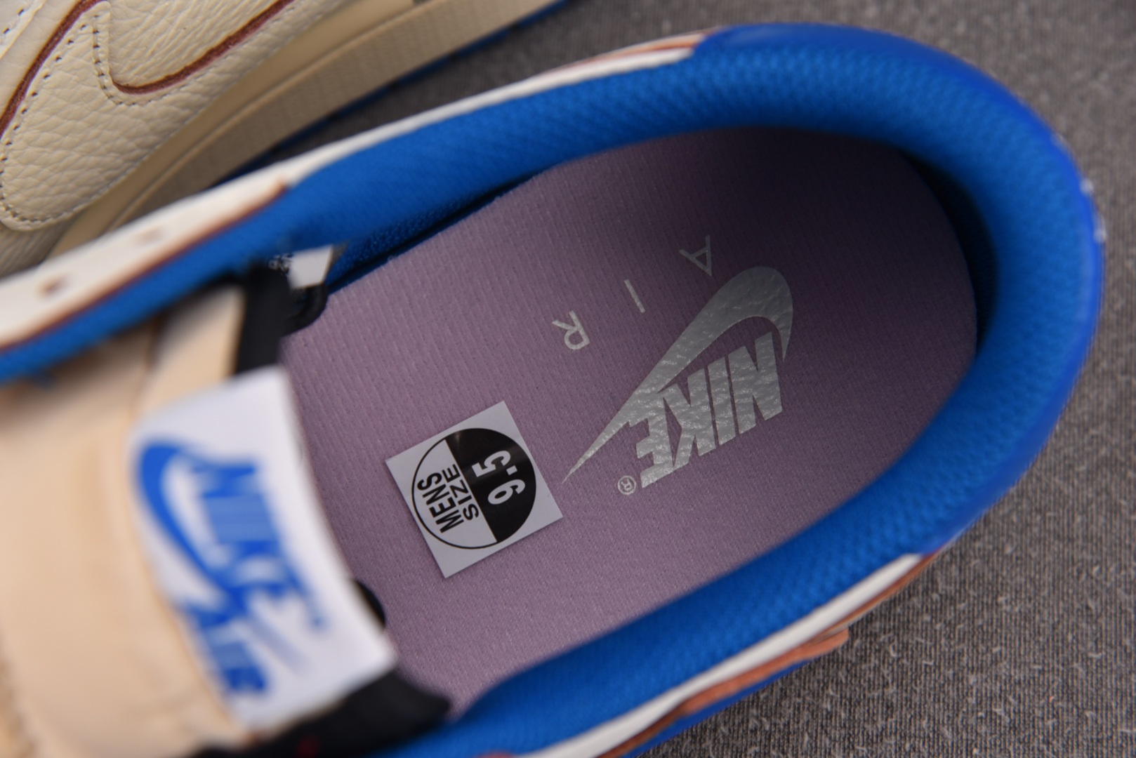AJ Low 尺码36-47.5

纯原版出品-Fragment Design x Travis Sco