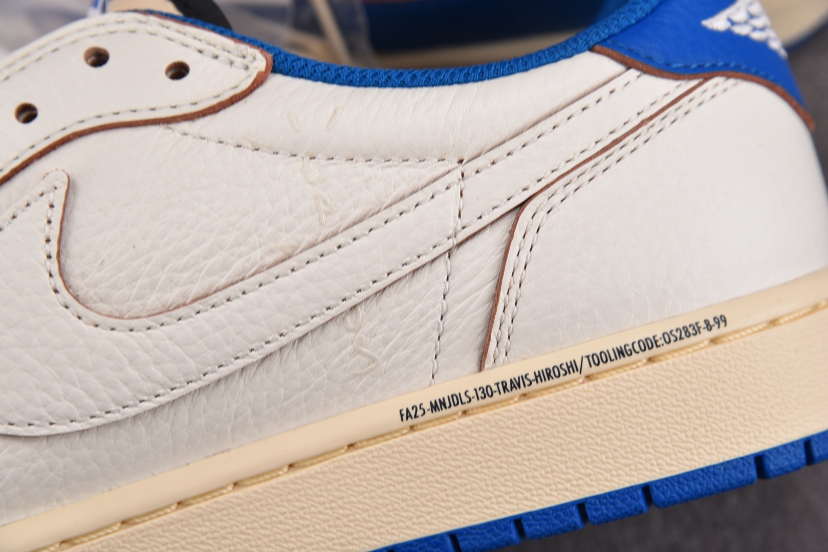 AJ Low 尺码36-47.5

纯原版出品-Fragment Design x Travis Sco
