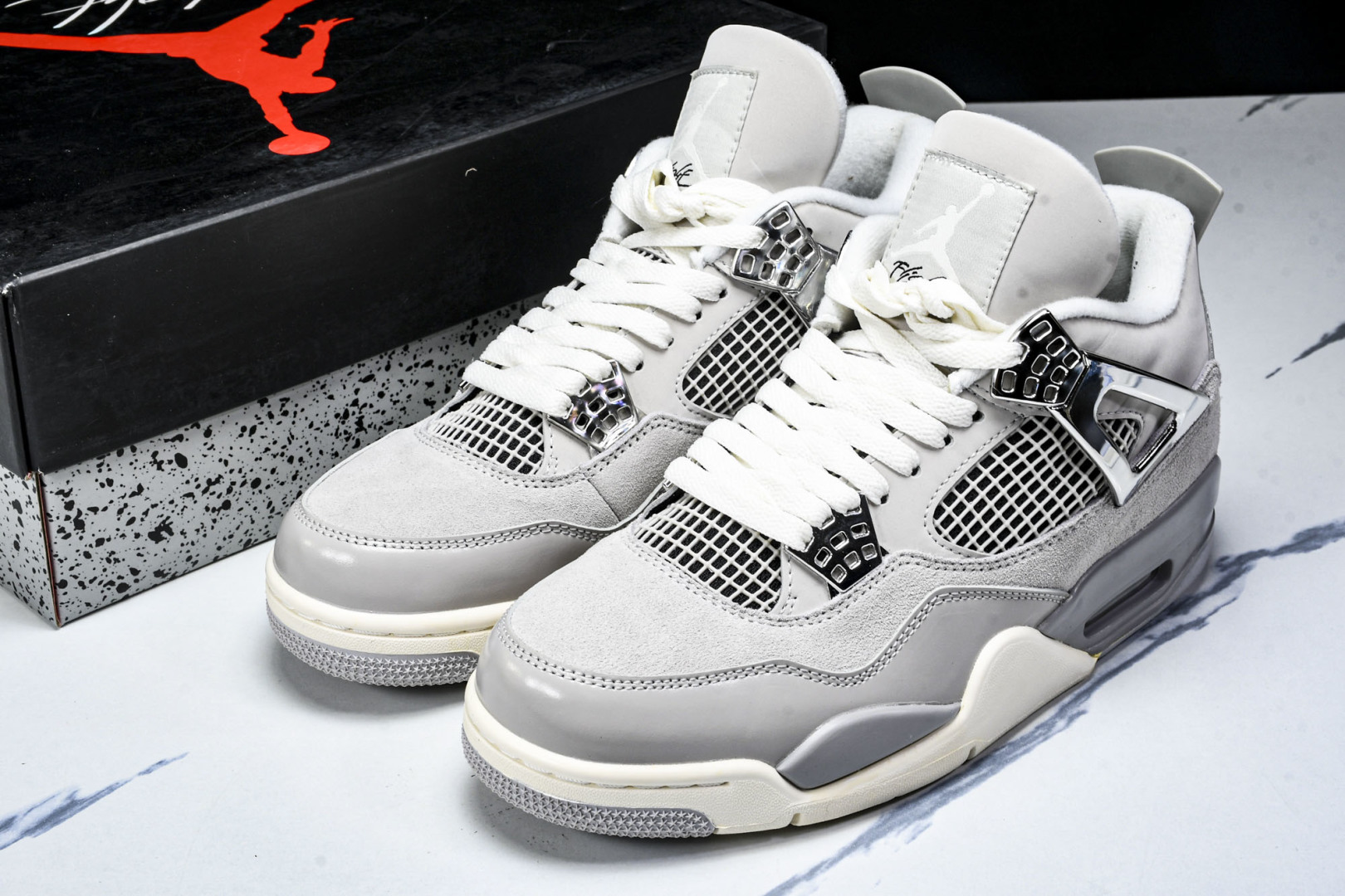  Air Jordan 4 Retro Frozen Moments AJ4 乔4电镀银 AQ9129-