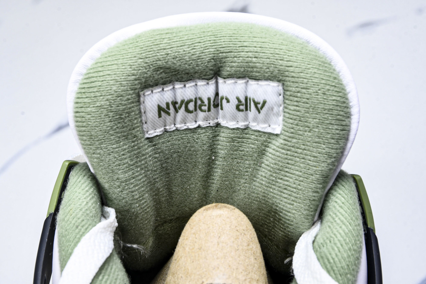  Air Jordan 4 Retro Seafoam AJ4 乔4白绿 AQ9129-103 尺寸 4