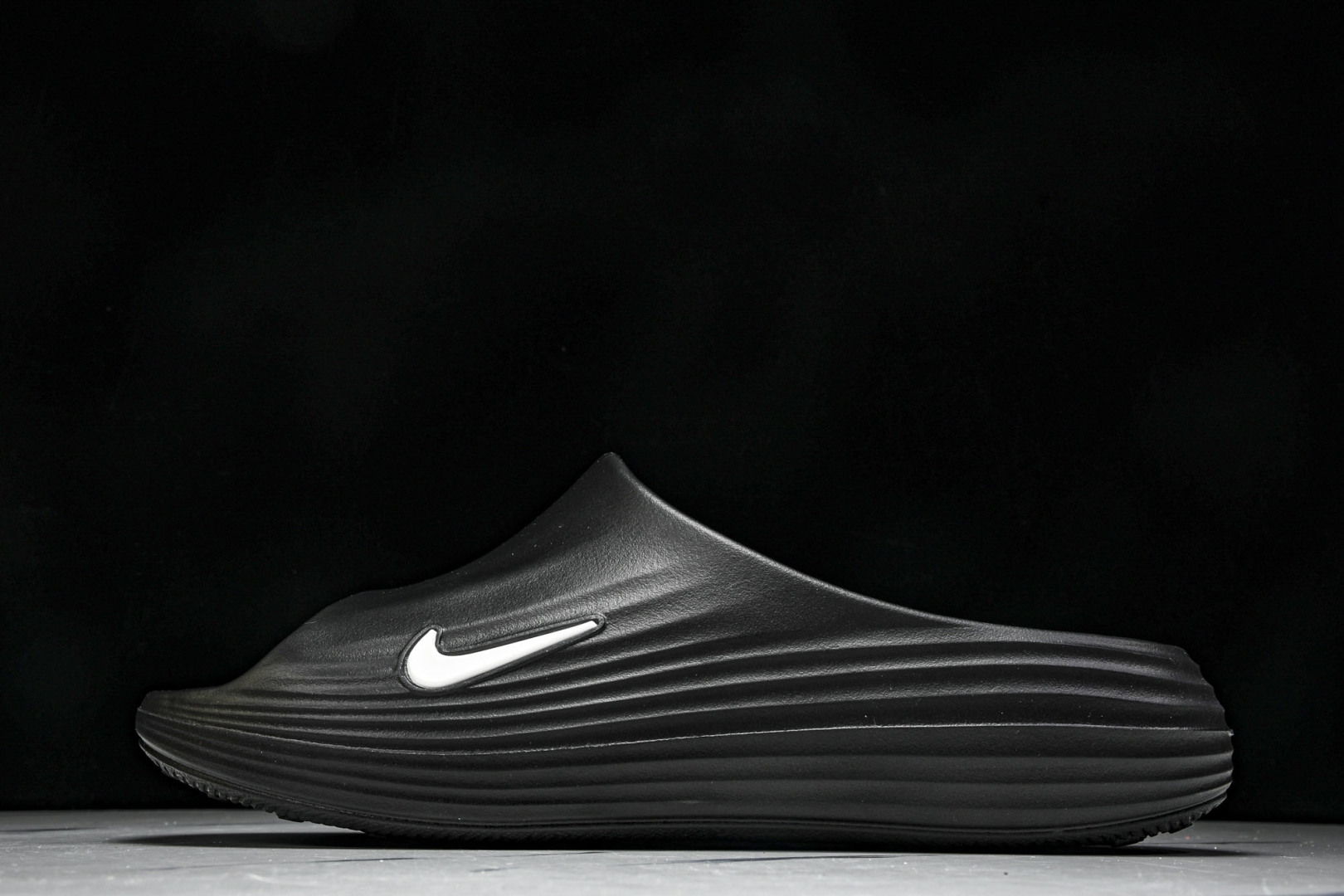  Nike ReactX Rejuven8 Slide 耐克夏日穿搭凉鞋 HV4479-011 尺寸 3