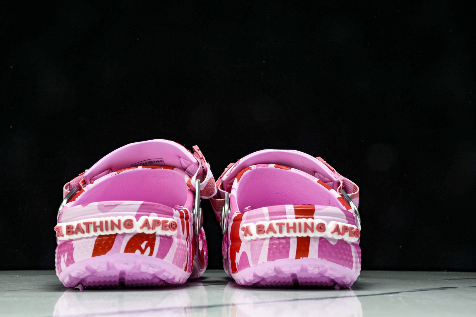  Bape x crocs classic clog卡骆驰 Classic clog 迷彩印花 舒适百搭