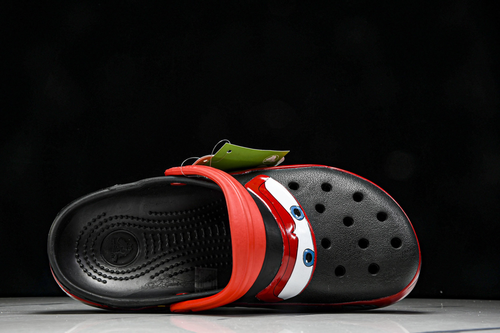  Cars x Crocs卡骆驰Classic clogLightning McQueen休闲舒适洞洞鞋