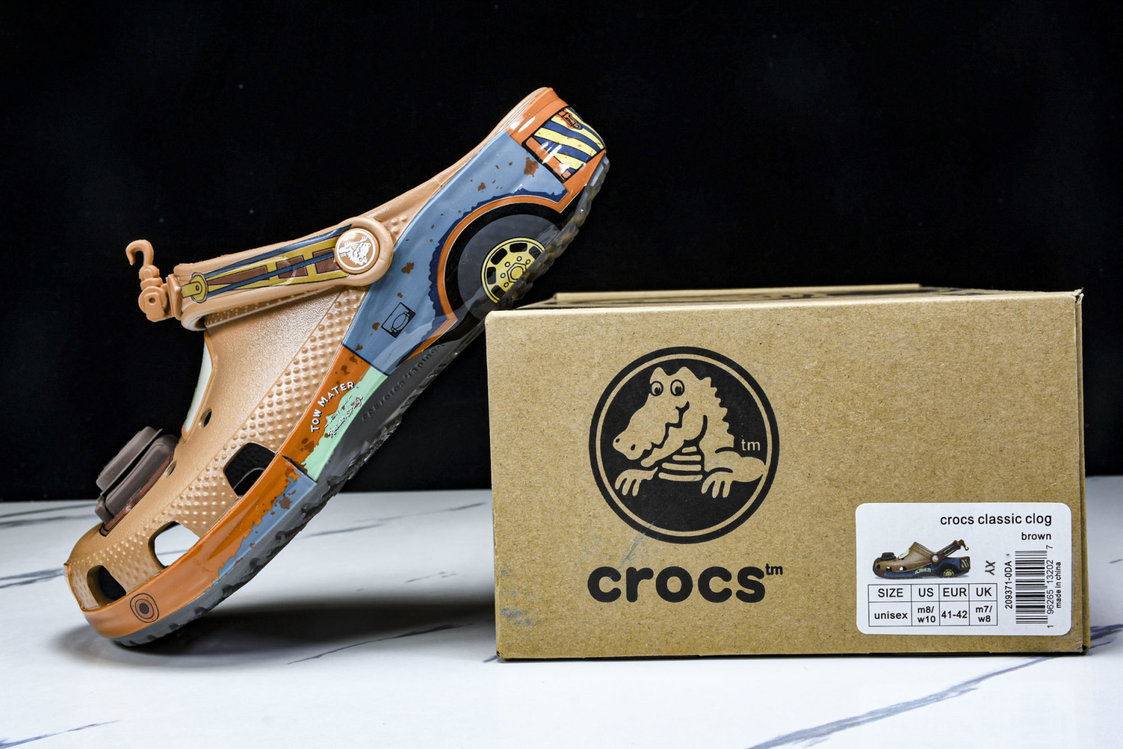  汽车总动员x Crocs卡骆驰Classicclog防滑耐磨 洞洞鞋 棕色 -0DA 尺码：M4（36