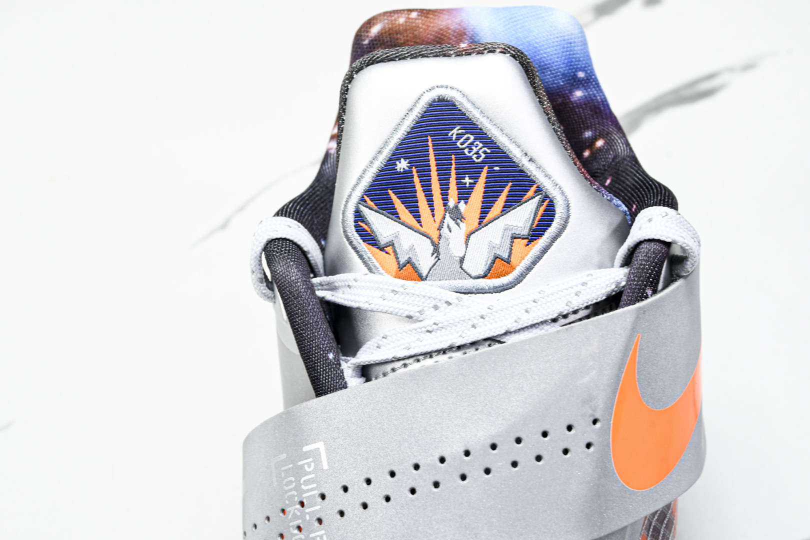  Nk KD 4 Galaxy All Star 杜兰特4代 金属银 全明星 实战篮球鞋 FD2635-
